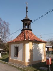 pohled zezadu zprava