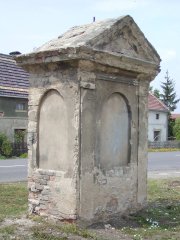 pohled zezadu zprava