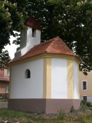 pohled zezadu zprava