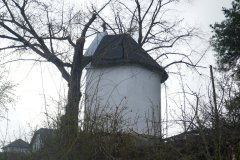 pohled zezadu zprava