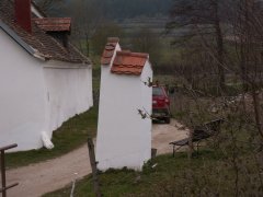 pohled zezadu zprava