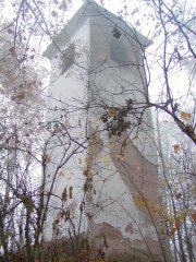 pohled zezadu zleva