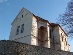 pohled zezadu zleva