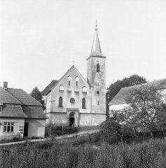 starší foto kostela