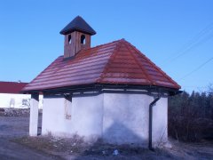pohled zezadu zprava