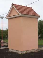 pohled zezadu zleva