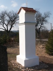 pohled zezadu zleva