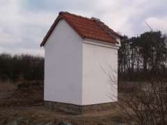 pohled zezadu zleva