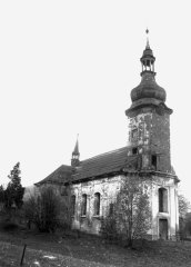 kostel před opravou