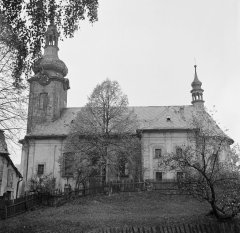 starší foto kostela