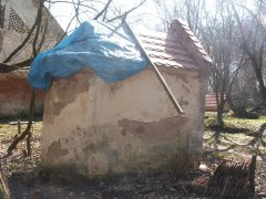 pohled zezadu zleva