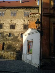 pohled zepředu zprava