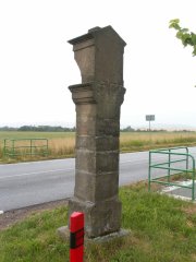 pohled zezadu zprava