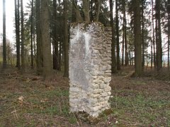 pohled zezadu zleva