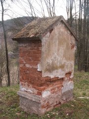 pohled zezadu zprava
