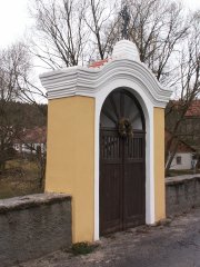pohled zepředu zleva