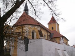pohled zezadu zleva