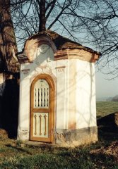 pohled zepředu zprava