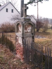 pohled zepředu zprava