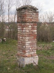 kaplička před opravou