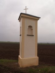 pohled zezadu zleva