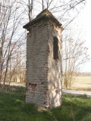 pohled zezadu zleva