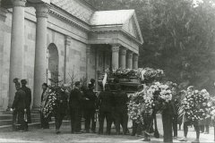 historické foto původní hrobky