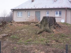 místo po původní zbořené kapli