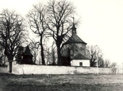 starší foto kostela