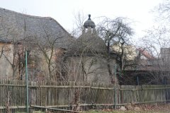 pohled zezadu zleva