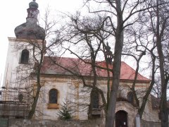 pohled zprava