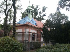 pohled zezadu zleva