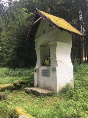 pohled zepředu zprava