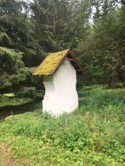 pohled zezadu zprava