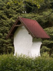 pohled zezadu zleva