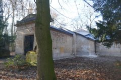 pohled zepředu zprava