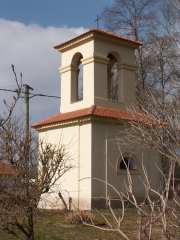 pohled zezadu zleva