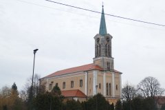 pohled zepředu zleva