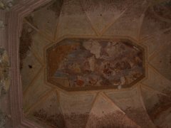pohled do interiéru - nástropní malba