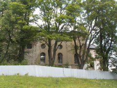 pohled zprava