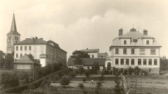 kostel a škola