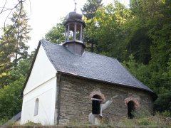 pohled zepředu zprava