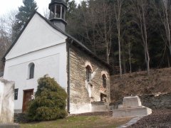 pohled zepředu zprava