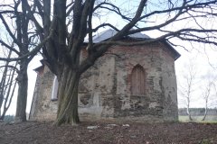pohled zezadu zprava