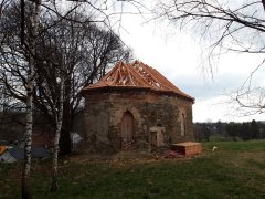 pohled zezadu zleva