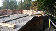 betonový věnec na koruně zdiva