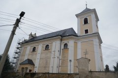 pohled zezadu zprava