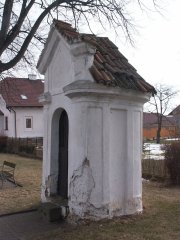 pohled zepředu zprava