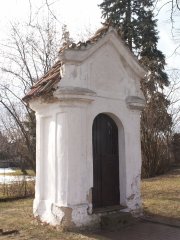 pohled zepředu zleva