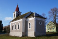 pohled zezadu zprava